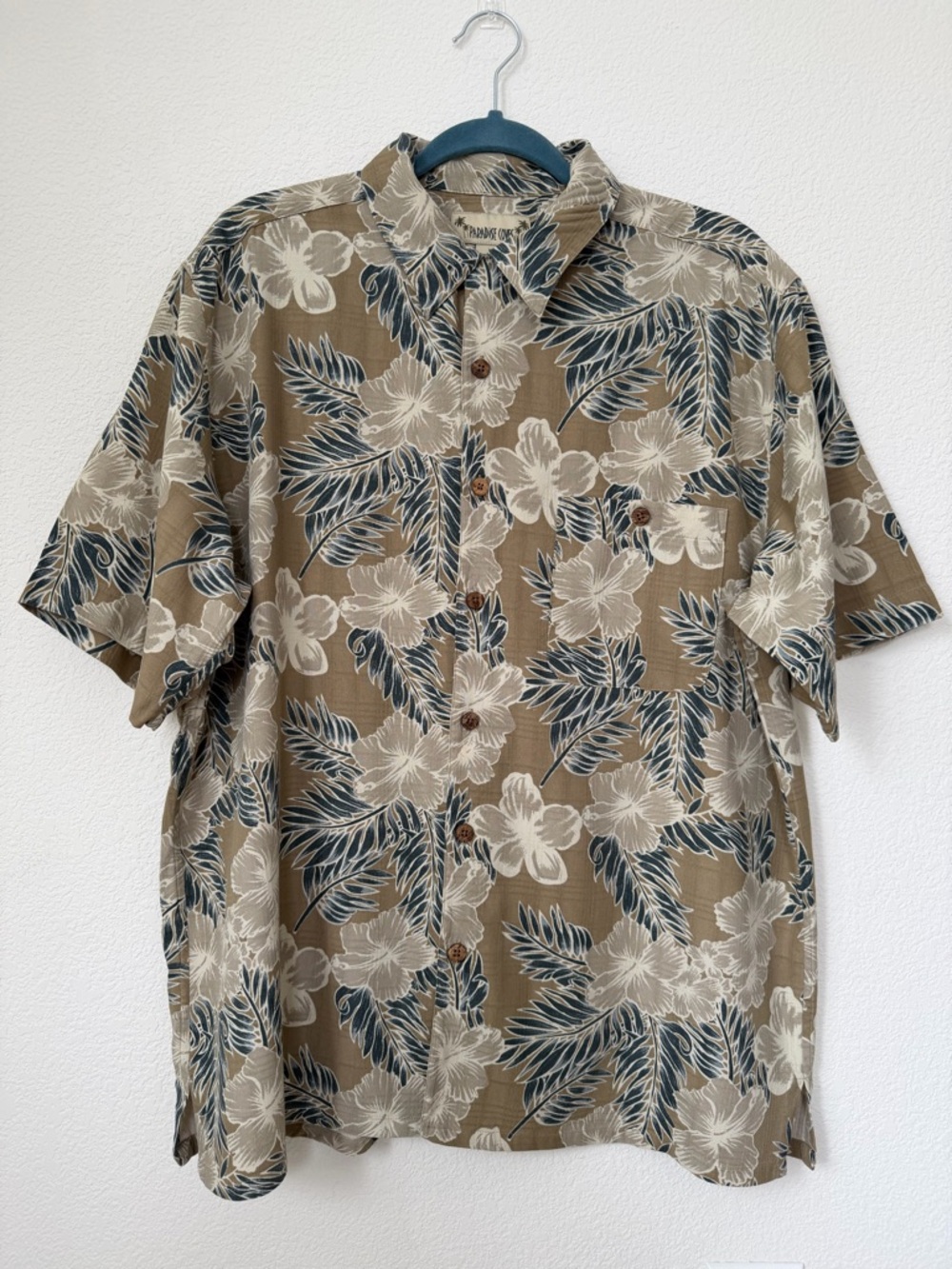 PARADISE COVES Silk Hawaiian Shirt Hibiscus Plumaria Men's XL Aloha Tropical